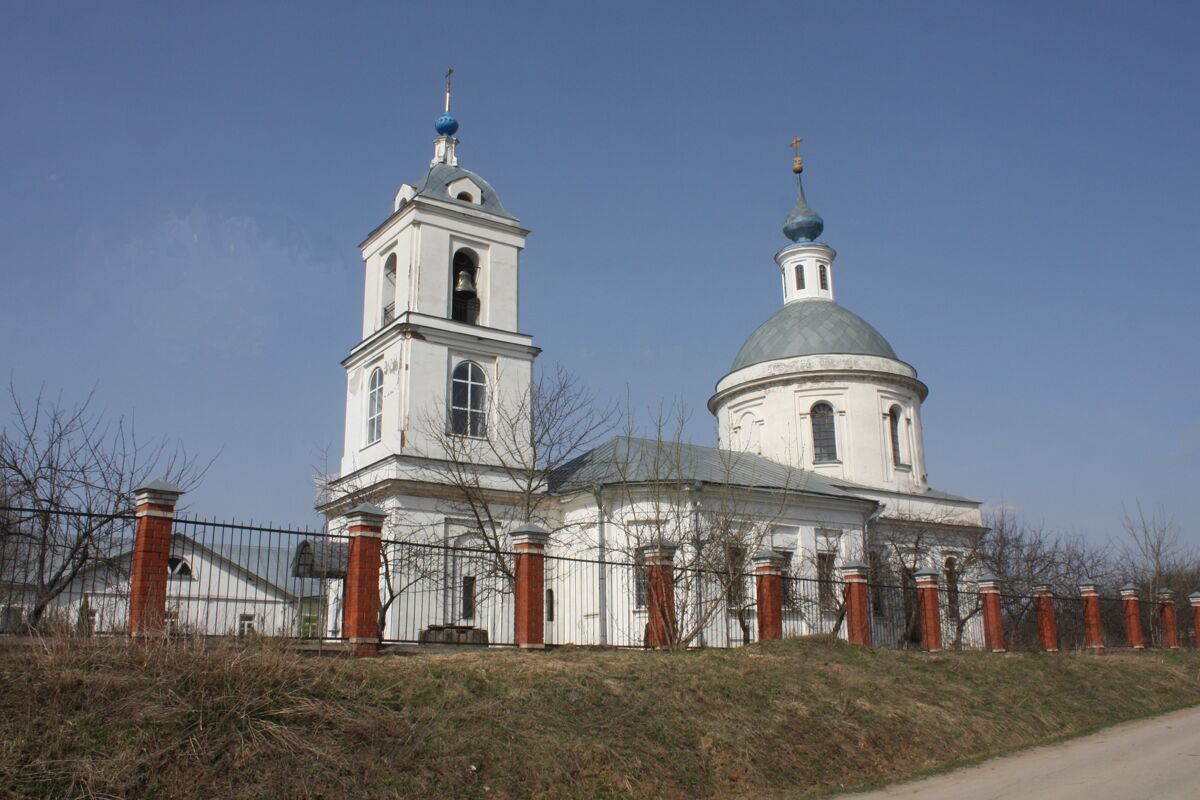 Церковь Введения во храм Пресвятой Богородицы, Фроловское (Козельский район, Калужская область). фасады