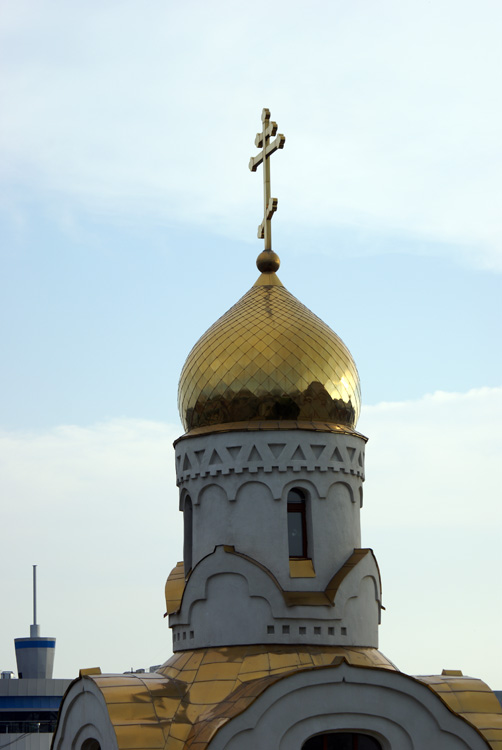 Челябинск. Церковь Смоленской иконы Божией Матери при железнодорожном вокзале. архитектурные детали