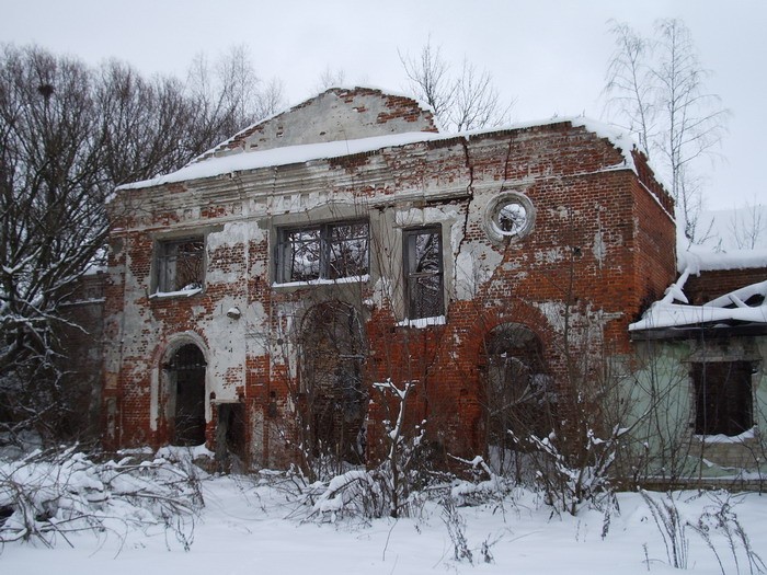 Карачев. Церковь Троицы Живоначальной. фасады