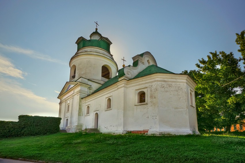 Прилуки. Церковь Николая Чудотворца. фасады