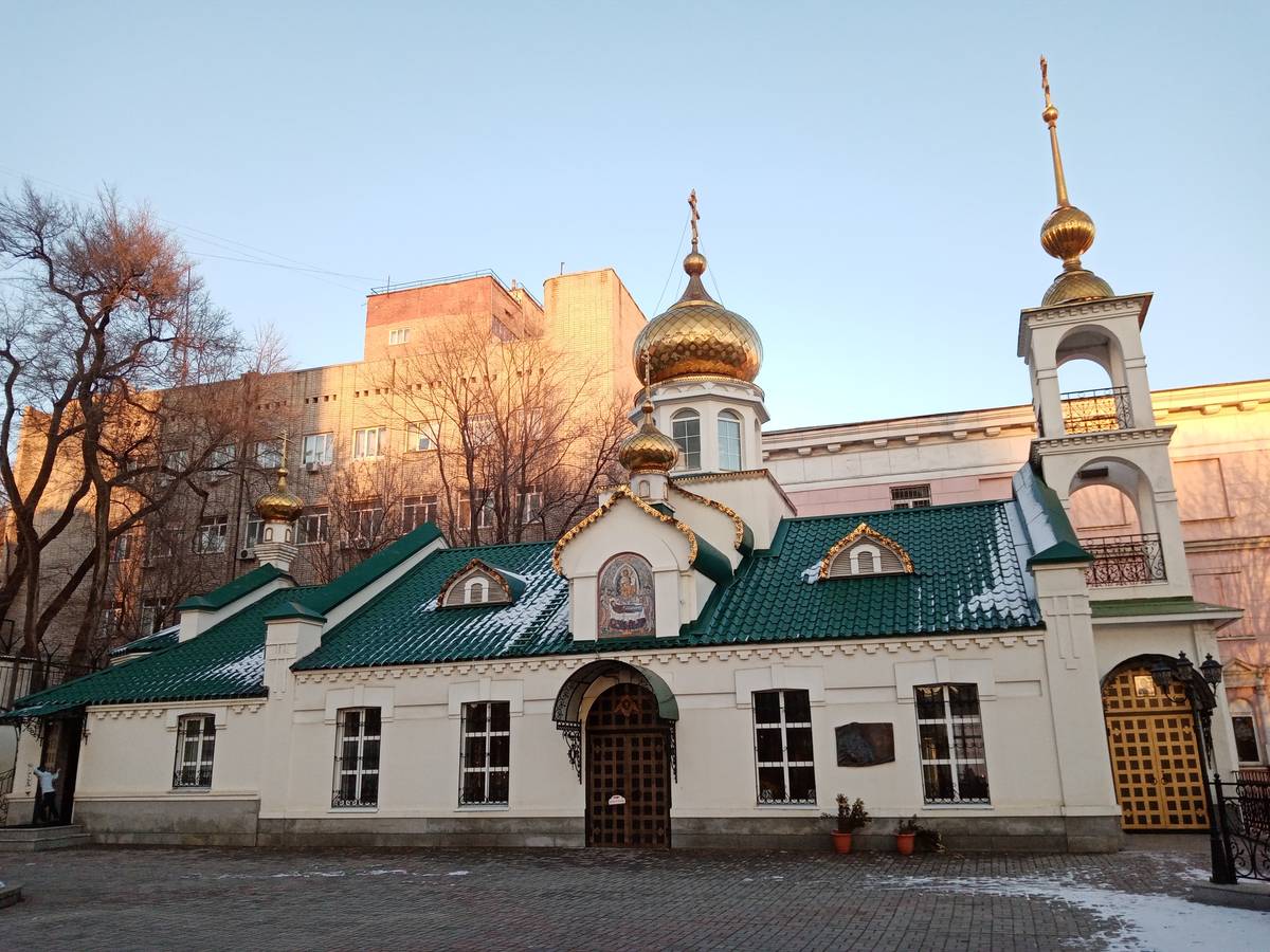 Вид на храм с севера, фасады. Церковь Успения Пресвятой Богородицы, Владивосток (Владивосток, город, Приморский край)
