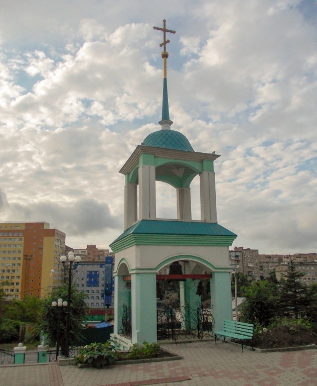 Церковь Казанской иконы Божией Матери, Владивосток (Владивосток, город, Приморский край). дополнительная информация, Отдельно стоящая звонница