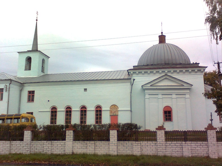 Бутурлино. Церковь Сергия Радонежского. общий вид в ландшафте