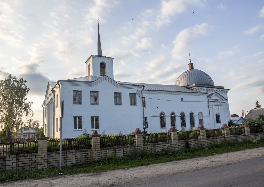 Церковь Сергия Радонежского, Бутурлино (Бутурлинский район, Нижегородская область). фасады