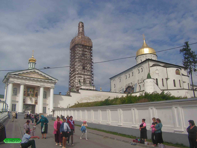 Почаев. Успенская Почаевская Лавра. фасады