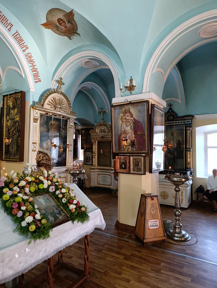 интерьер и убранство. Церковь Всех Святых на старом кладбище, Таганрог (Таганрог, город, Ростовская область)