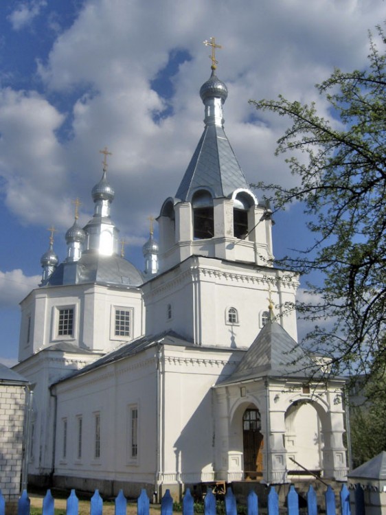 Сураж. Церковь Благовещения Пресвятой Богородицы. фасады