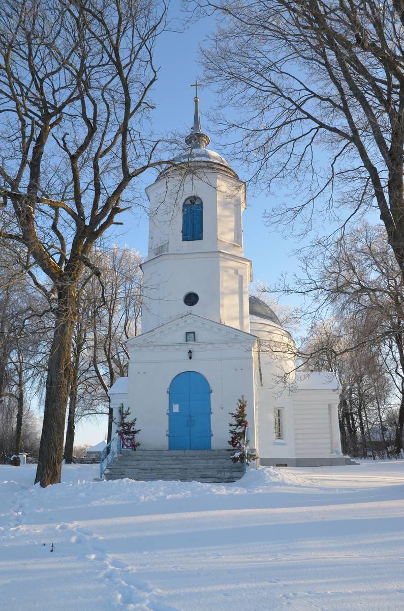 фасады. Церковь Воздвижения Креста Господня, Курчичи (Мглинский район, Брянская область)