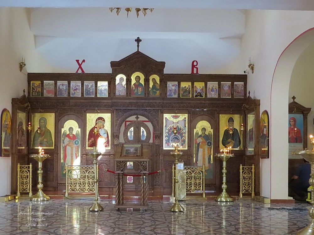 Таганрог. Церковь Троицы Живоначальной (новая). интерьер и убранство
