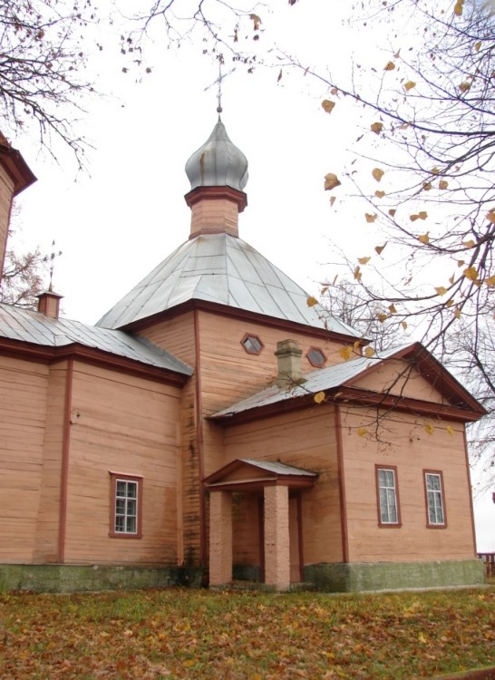 Церковь Воздвижения Креста Господня, Артюшково (Стародубский район и г. Стародуб, Брянская область). фасады