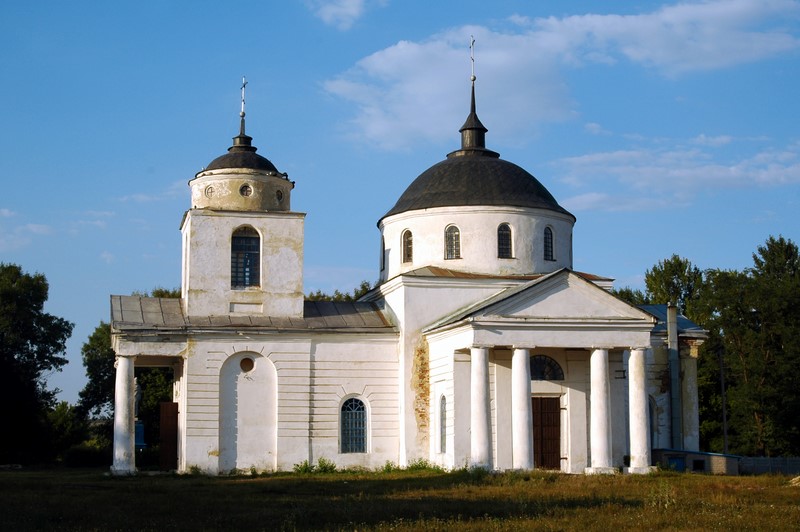 Церковь Иосифа Обручника, Мечебилово (Изюмский район, Украина, Харьковская область). общий вид в ландшафте