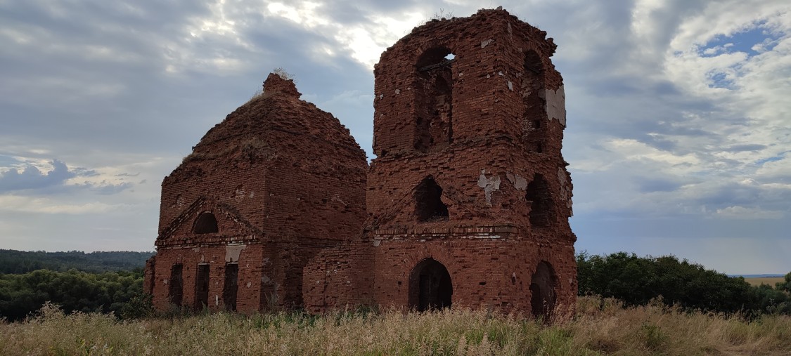 Церковь Казанской иконы Божией Матери, Лукинка, урочище (Бавлинский район, Республика Татарстан). фасады