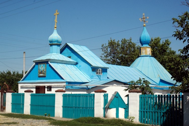 Церковь Вознесения Господня, Краснопавловка (Лозовской район, Украина, Харьковская область). общий вид в ландшафте