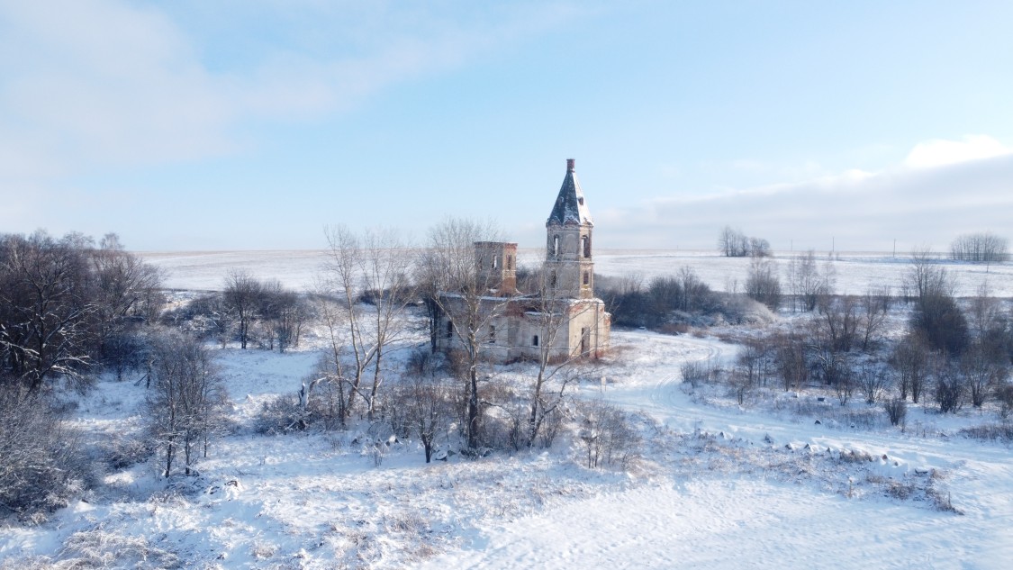Церковь Троицы Живоначальной, Холостой Майдан (Вадский район, Нижегородская область). общий вид в ландшафте