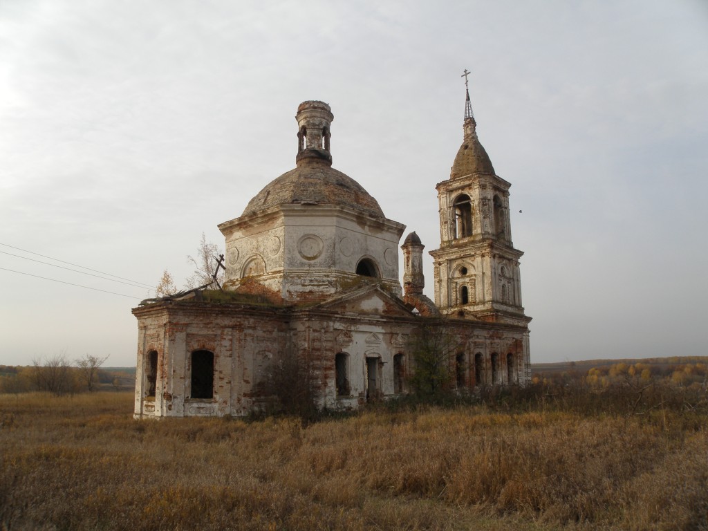 Вазьян. Церковь Николая Чудотворца. фасады