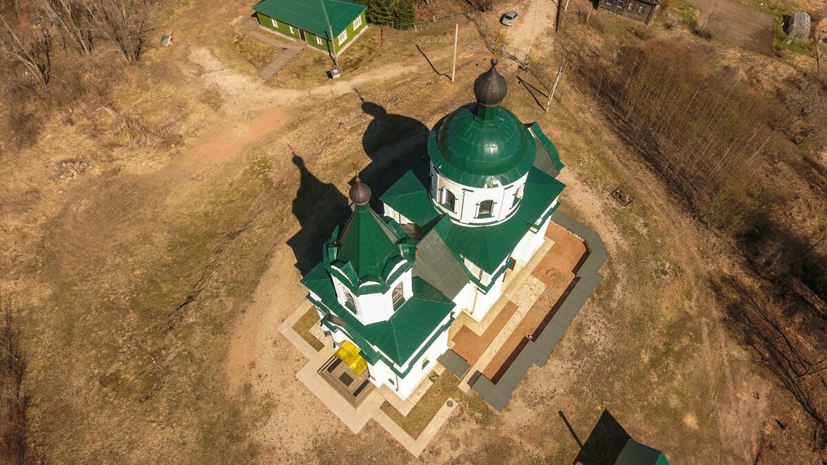 Церковь Троицы Живоначальной, Троица-Переволок (Осташковский городской округ, Тверская область). общий вид в ландшафте, аэросъемка, обзорный вид сверху