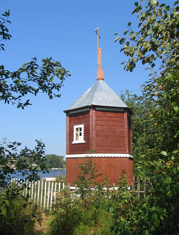 Неизвестная часовня, Неприе (Осташковский городской округ, Тверская область). фасады