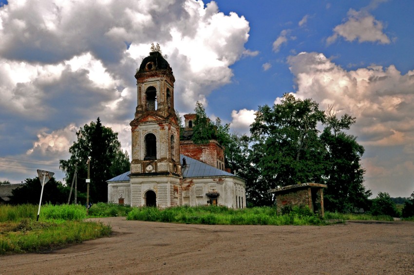 Церковь Михаила Архангела, Игнатовское (Фурмановский район, Ивановская область). общий вид в ландшафте