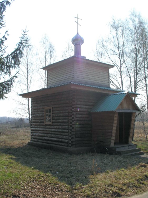 Часовня Всех Святых, Сеща (Дубровский район, Брянская область). общий вид в ландшафте