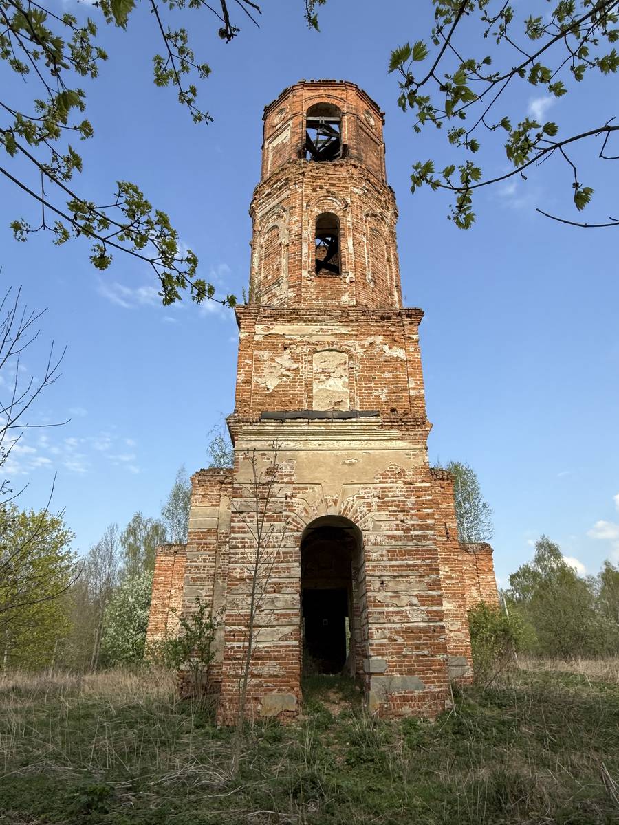 Церковь Успения Пресвятой Богородицы, Висляево (Ферзиковский район, Калужская область). фасады, Вид с запада