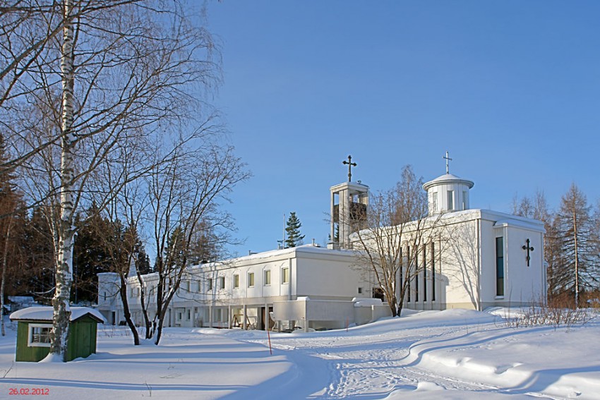 Палокки. Линтульский женский монастырь. Собор Троицы Живоначальной. фасады