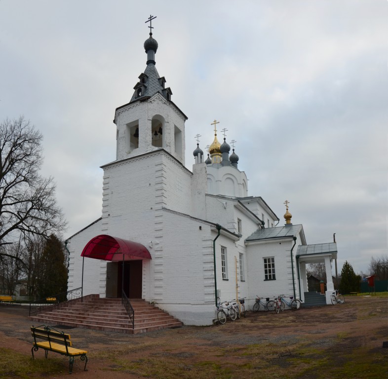 Церковь Паисия Величковского, Дубровка (Дубровский район, Брянская область). фасады