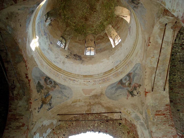 Церковь Троицы Живоначальной, Гребенкино (Медынский район, Калужская область). интерьер и убранство