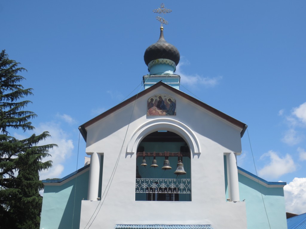Церковь Троицы Живоначальной, Адлер (Сочи, город, Краснодарский край). архитектурные детали