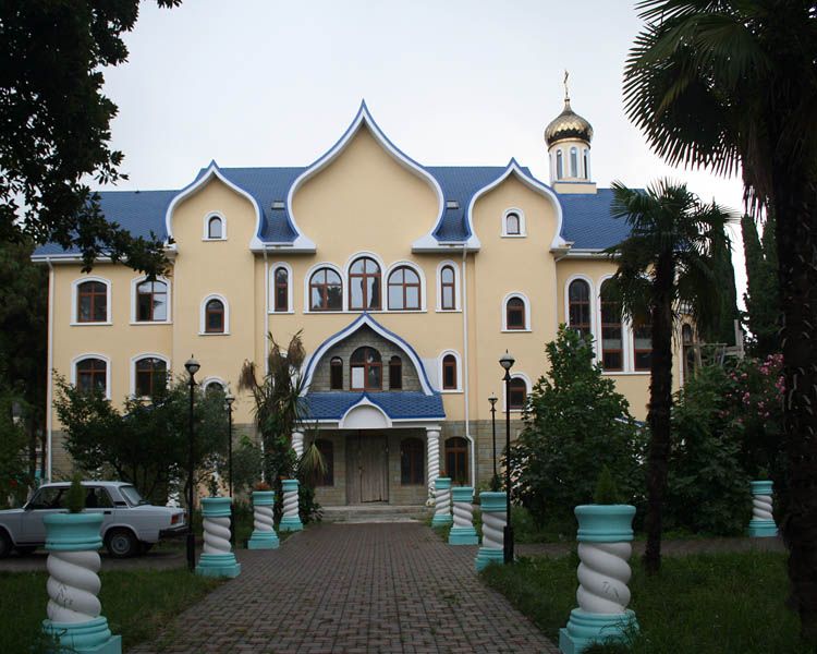 Церковь Сошествия Святого Духа (новая), Адлер (Сочи, город, Краснодарский край). фасады