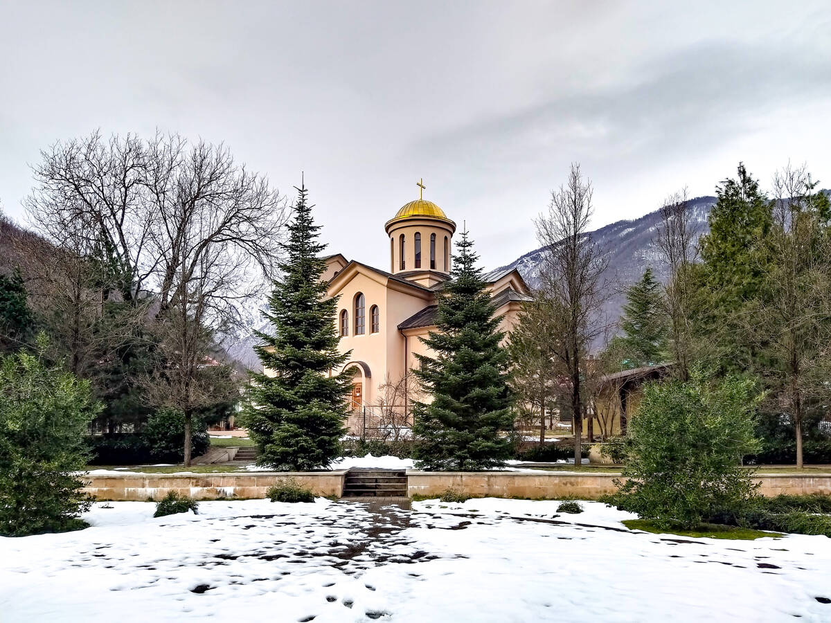 Церковь Харалампия Магнезийского (новая), Красная Поляна (Сочи, город, Краснодарский край). дополнительная информация
