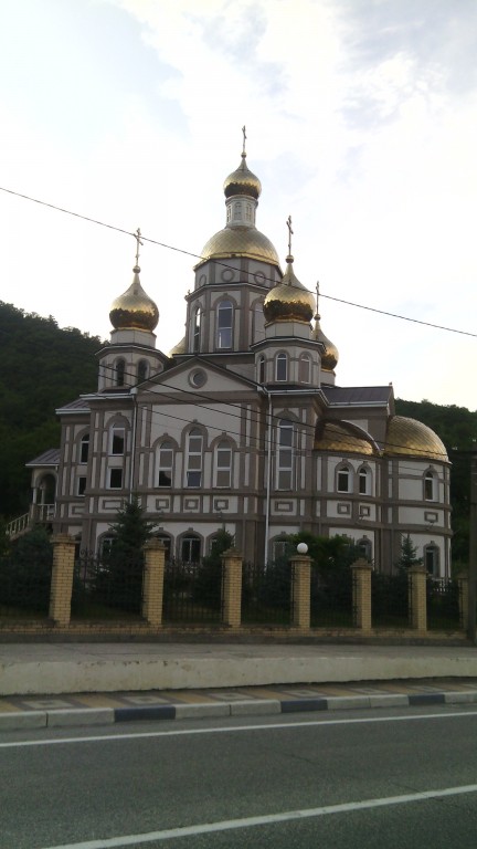 Церковь Ольги равноапостольной, Ольгинка (Туапсинский район, Краснодарский край). фасады