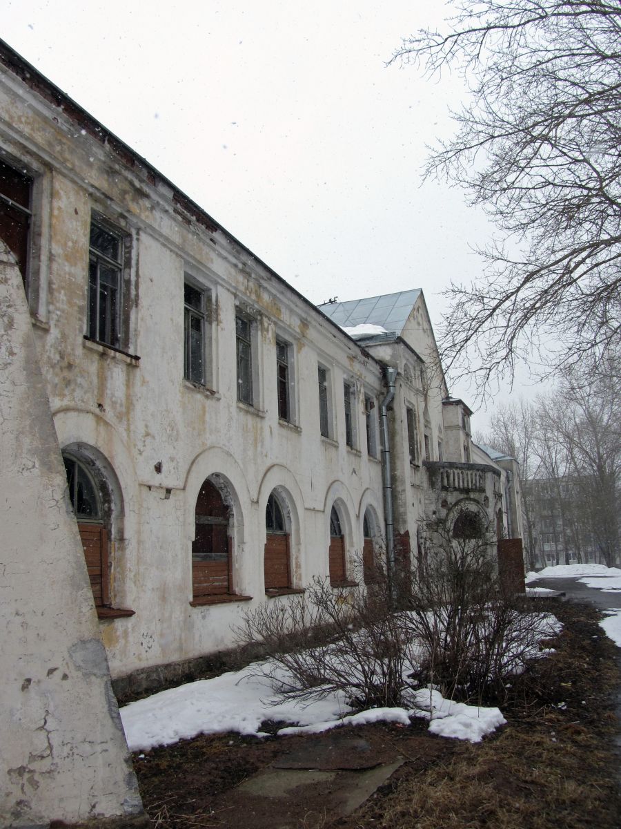 Церковь Казанской иконы Божией Матери, Извара (Волосовский район, Ленинградская область). архитектурные детали