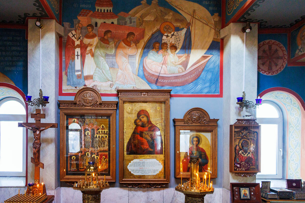 Константино-Еленинский монастырь. Церковь Николая Чудотворца, Ленинское (Выборгский район, Ленинградская область). интерьер и убранство