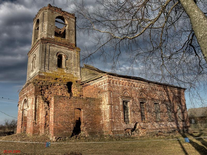 Церковь Иверской иконы Божией Матери, Лутовенка (Валдайский район, Новгородская область). фасады