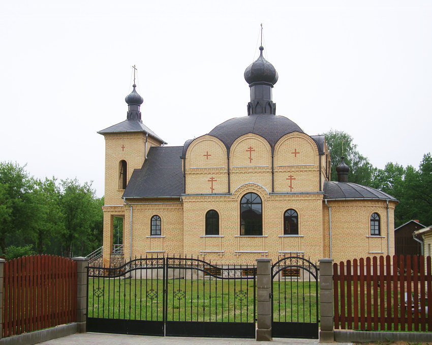 Церковь Иверской иконы Божией Матери, Валка (Валкский край, Латвия). фасады