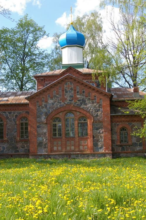 Церковь Рождества Христова, Алоя (Лимбажский край, Латвия). фасады
