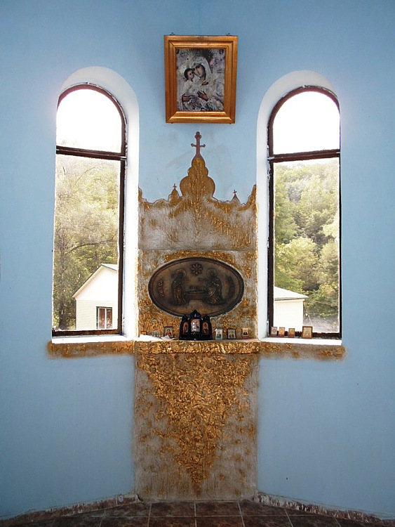 Часовня Николая Чудотворца, Трасса М4, 1392-й километр (Горячий Ключ, город, Краснодарский край). интерьер и убранство