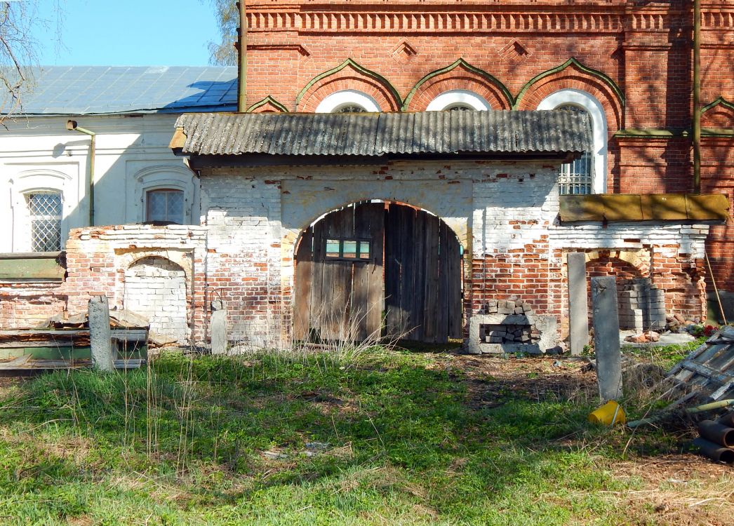 Церковь Спаса Всемилостивого, Сутоки (Рамешковский район, Тверская область). архитектурные детали