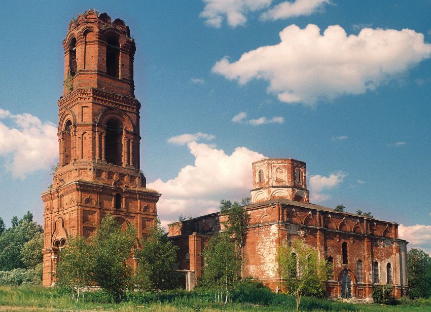 Церковь Казанской иконы Божией Матери, Красное (Кимрский район и г. Кимры, Тверская область). фасады