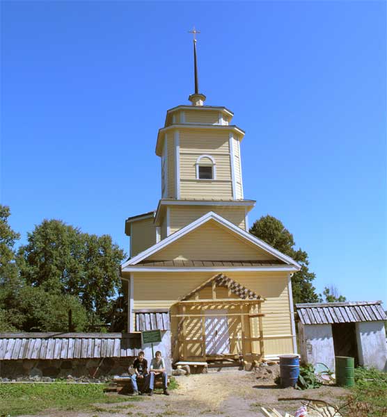 Церковь Георгия Победоносца (новая), Тригорское (Пушкиногорский район, Псковская область). фасады