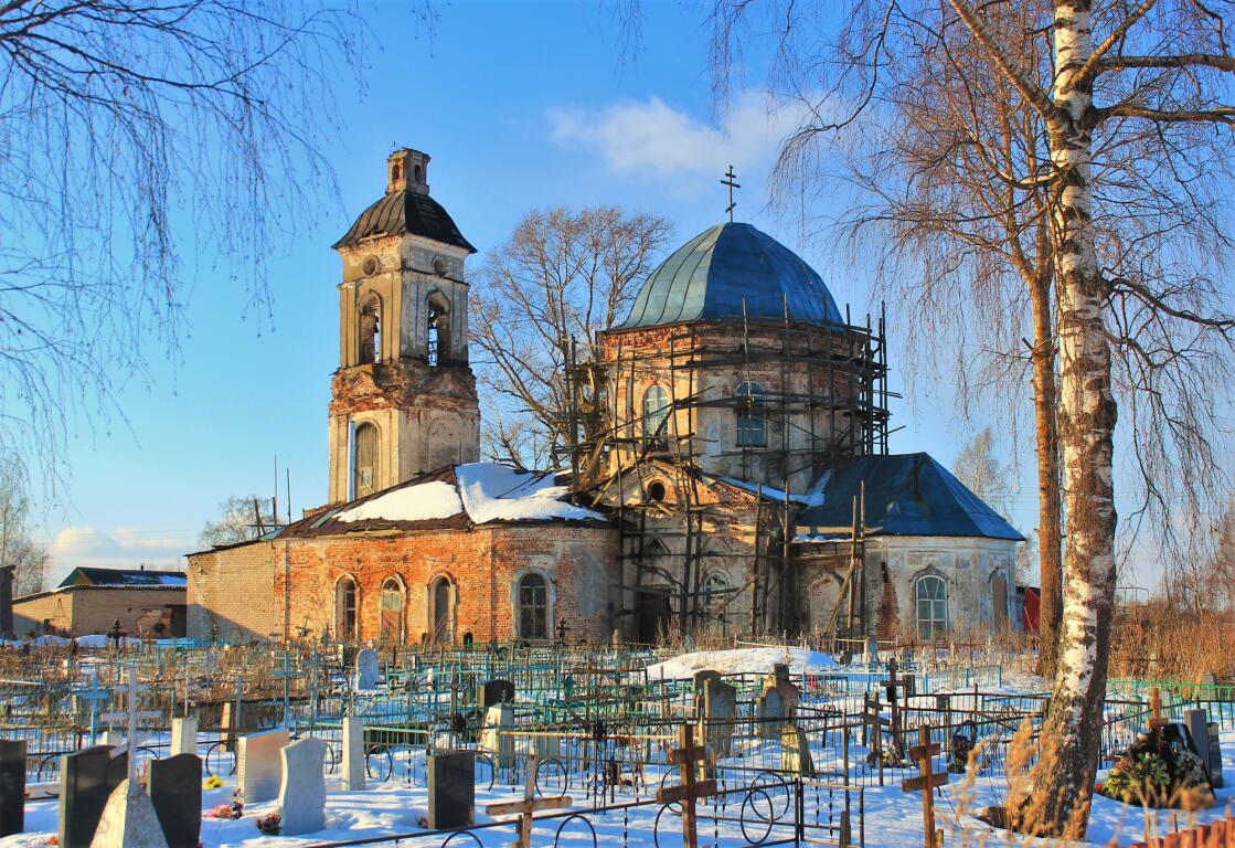Церковь Зосимы и Савватия, Слобода (Краснохолмский район, Тверская область). фасады, Вид с юго-востока