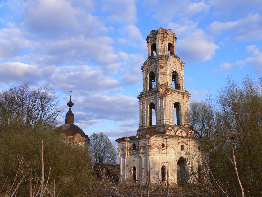 Церковь Николая Чудотворца, Скорынево (Бежецкий район, Тверская область). фасады
