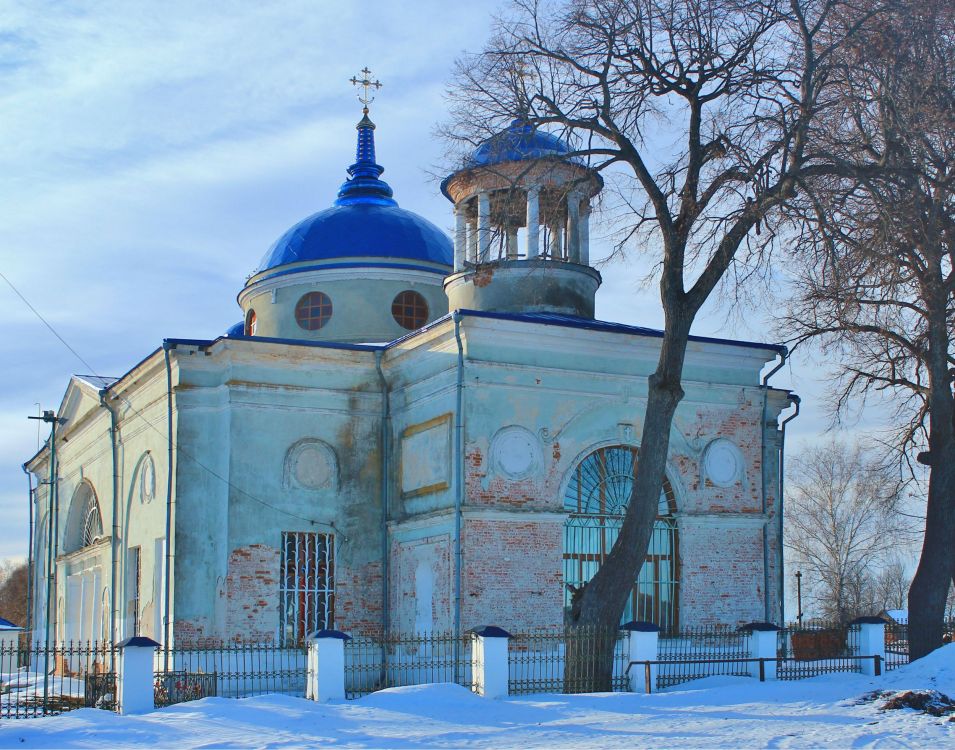 Церковь Успения Пресвятой Богородицы, Радогощь (Комаричский район, Брянская область). фасады, Вид с юго-востока