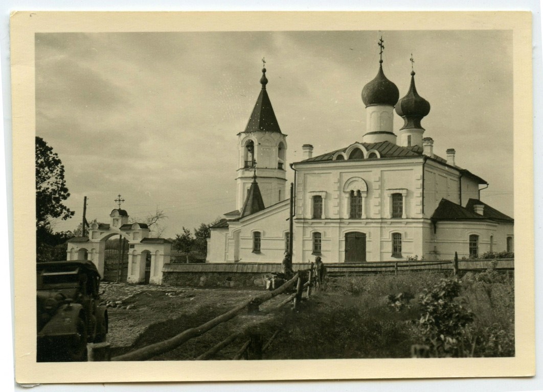 Церковь Воздвижения Креста Господня, Велье (Пушкиногорский район, Псковская область). архивная фотография, Фото 1941 г. с аукциона e-bay.de