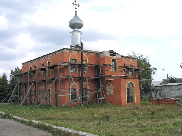 Комаричи. Церковь Троицы Живоначальной. общий вид в ландшафте, Фото: Логвинов Фёдор (специально для каталога).