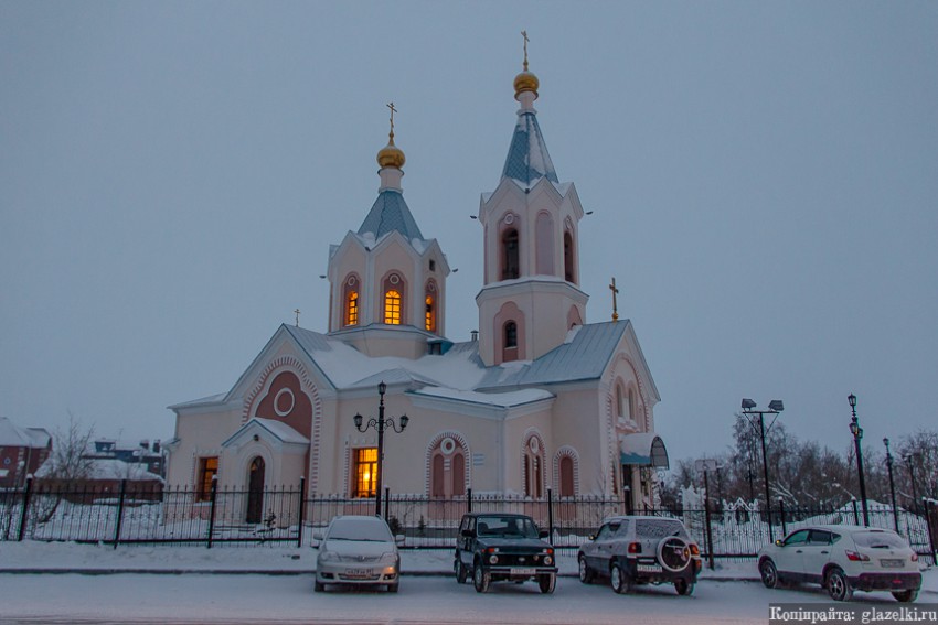 Церковь Петра и Павла, Салехард (Салехард, город, Ямало-Ненецкий автономный округ). фасады