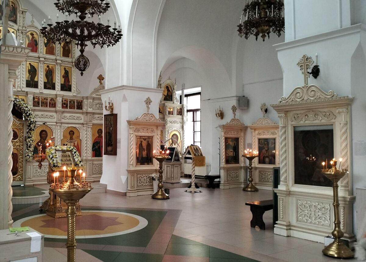 Кафедральный собор Петра и Павла, Салехард (Салехард, город, Ямало-Ненецкий автономный округ). интерьер и убранство