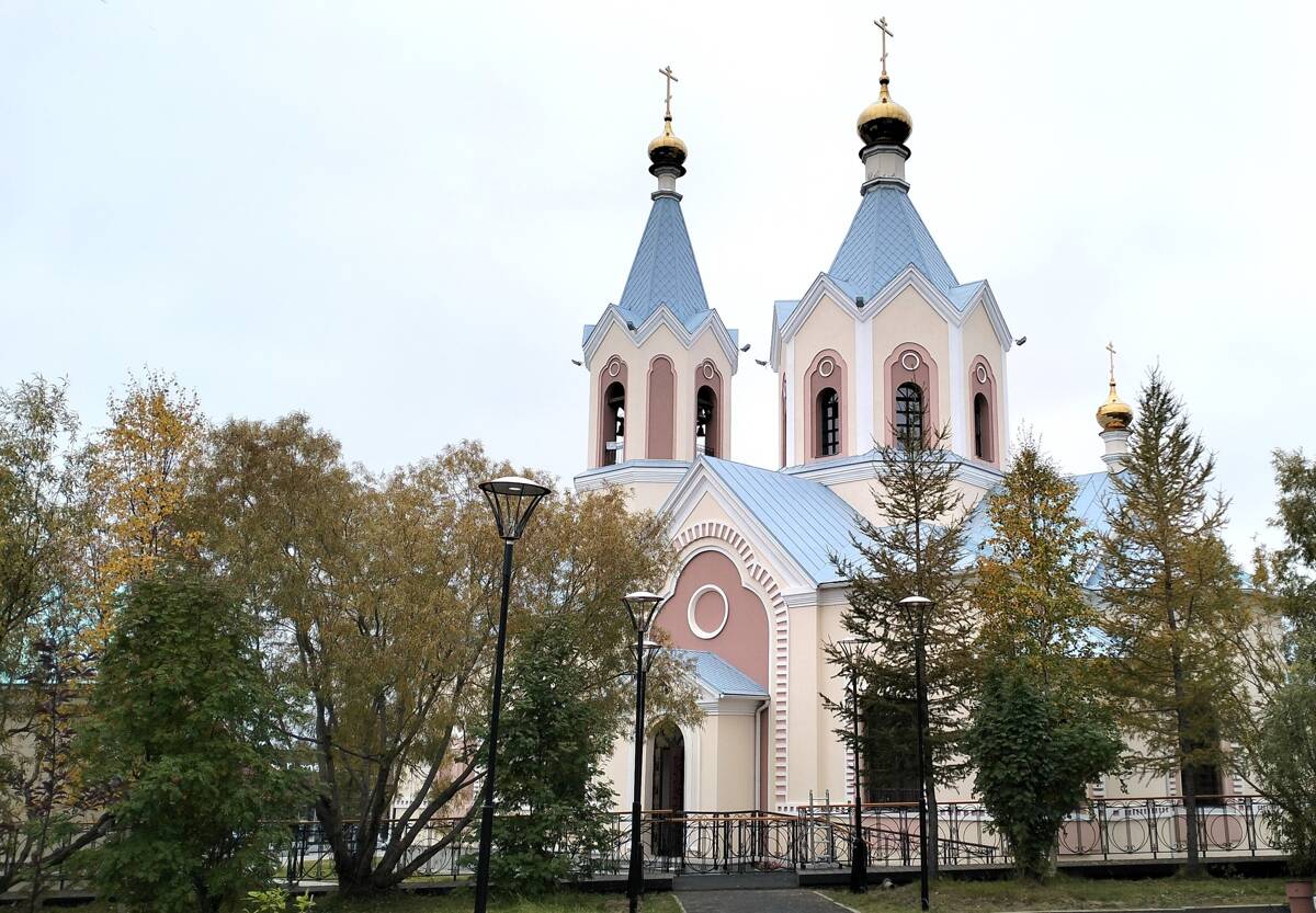 Церковь Петра и Павла, Салехард (Салехард, город, Ямало-Ненецкий автономный округ). фасады