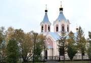 Салехард. Петра и Павла, церковь