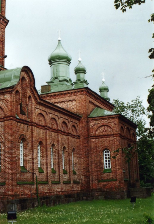 Салацгрива. Церковь Покрова Пресвятой Богородицы. архитектурные детали, Православный храм в Салацгриве.
Фото А.Вишнёва.